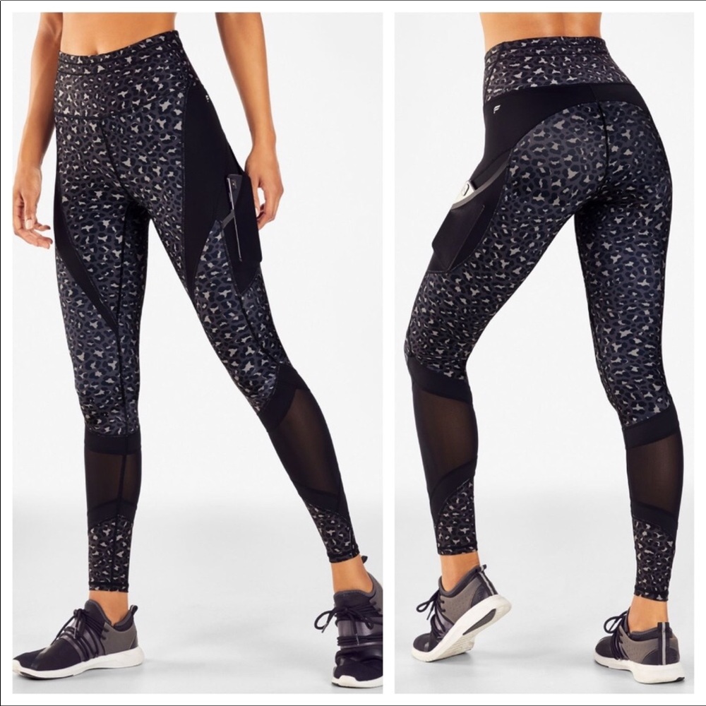 Fabletics high rise leopard print legging